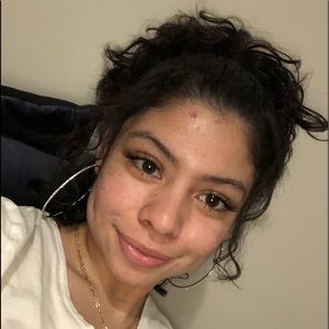 Meet your Posher, Karebear